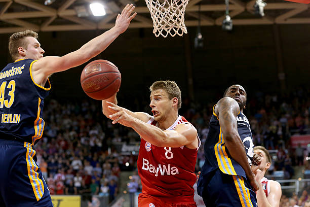 也让全队的 也让全队的