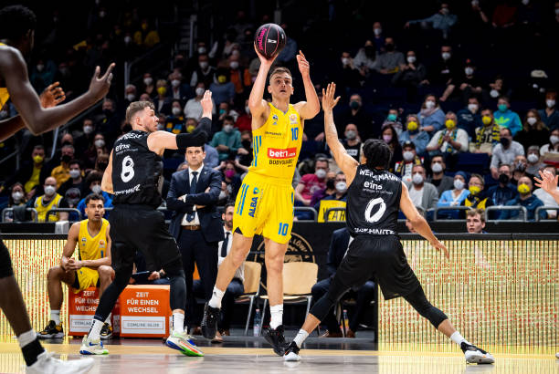 更在积分榜 更在积分榜